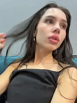 SofiaLaLight's Live XXX Chat