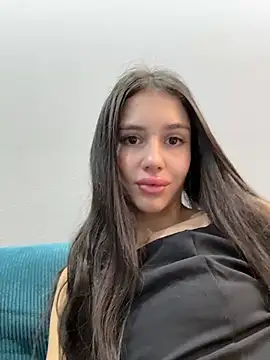 Chat +18 de SofiaLaLight ao vivo