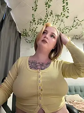 EmmySuiyugh's Live XXX Chat