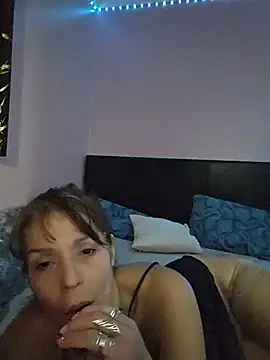 Chatroom XXX en direct de JemsRiani1417