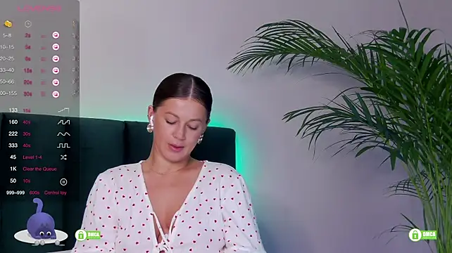 Živý XXX chat Minelliss