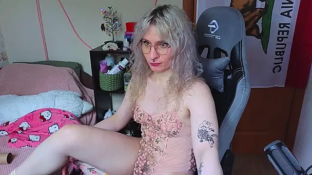 Lori_Myaf Webcamshow