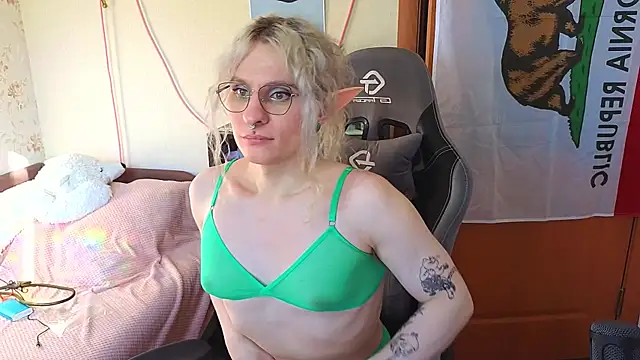 Show de Lori_Myaf na webcam