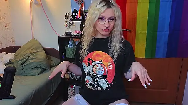 Lori_Myaf's Webcam Show