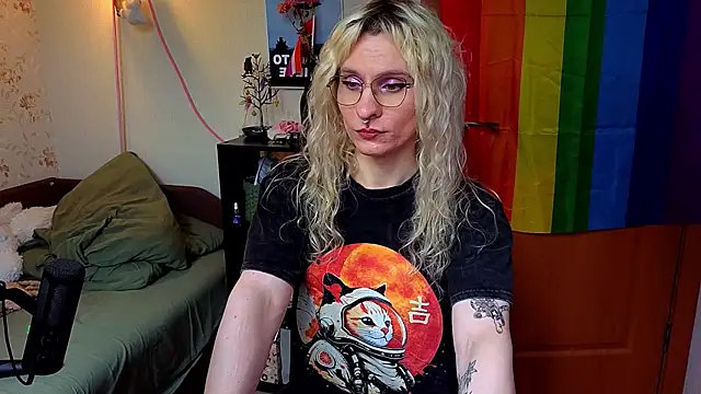 Pokazy przed kamerką – Lori_Myaf
