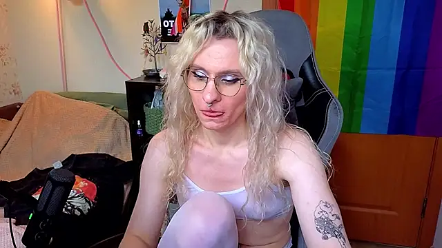 Webkamerová show Lori_Myaf