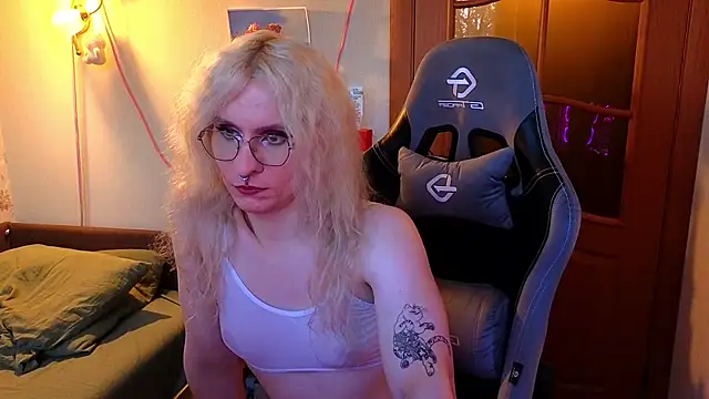 Lori_Myaf – webcam-show