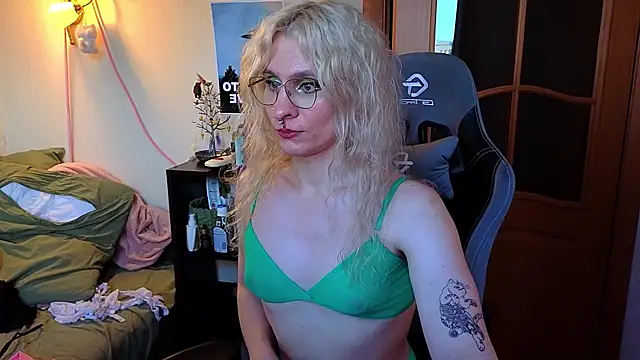 Lori_Myaf's Webcam Show