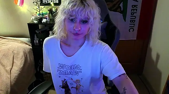Lori_Myaf Webcam show