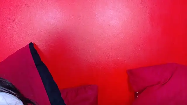 Show modela candymia68 na web-kameri