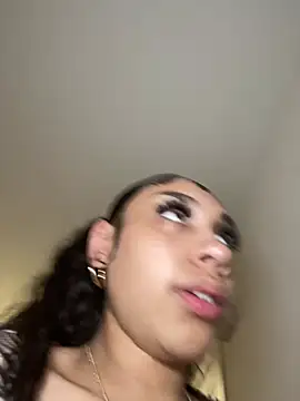 הופעת וובקאם של badbaby187