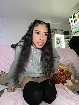 badbaby187 Adlı Modelin Web Kamerası Şovu