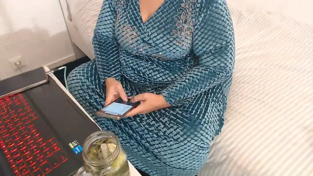 Chat +18 de alejandraxxz ao vivo