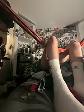 DownstairsSky Webcam Show