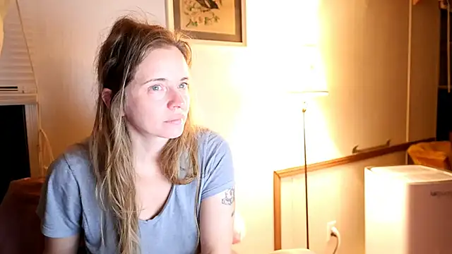 xxpixeyxx's Live XXX Chat
