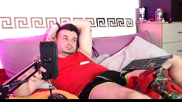 iuligruia69 在線直播表演