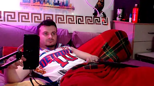 Онлайн чат XXX iuligruia69