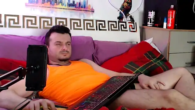 Pokazy przed kamerką – iuligruia69