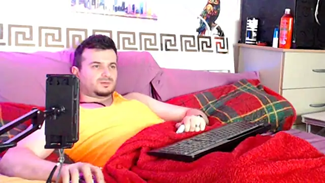 Chat XXX en directo de iuligruia69