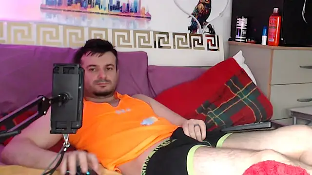 Pokazy przed kamerką – iuligruia69