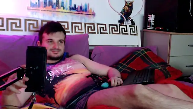 KingOfSinRO69 élő XXX-chatje