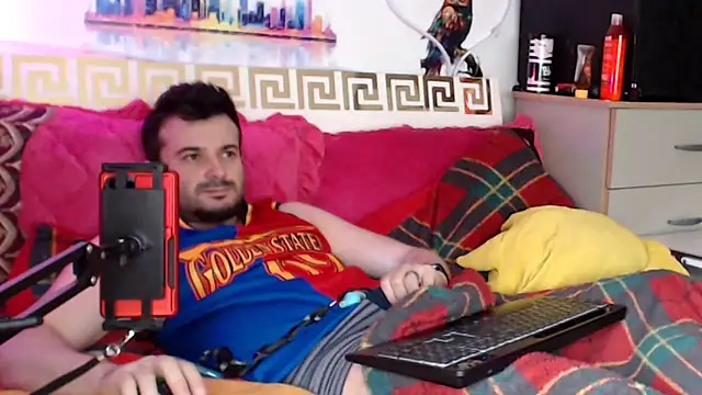 Show modela KingOfSinRO69 na web-kameri