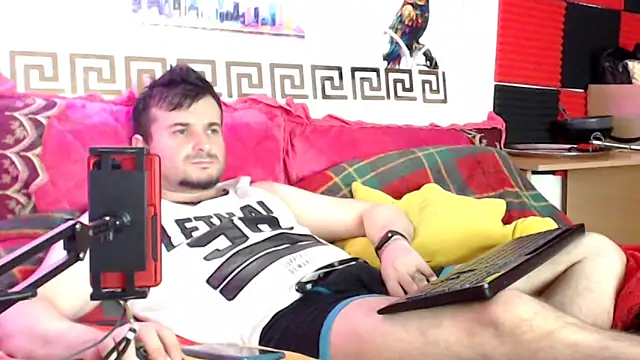 KingOfSinRO69 Show Webcam