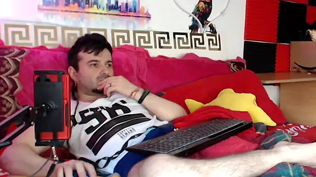 Pokazy przed kamerką – KingOfSinRO69
