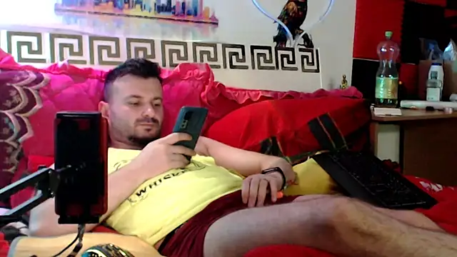 KingOfSinRO69 Show in webcam