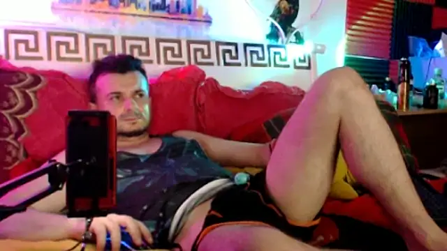 KingOfSinRO69 Adlı Modelin Web Kamerası Şovu