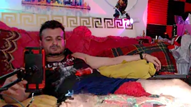 Show modela KingOfSinRO69 na web-kameri