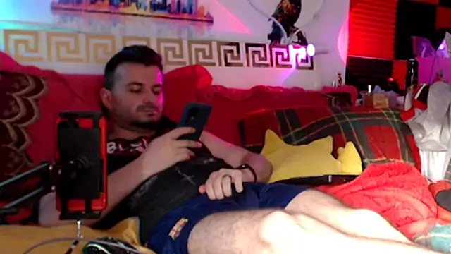 KingOfSinRO69 Show Webcam