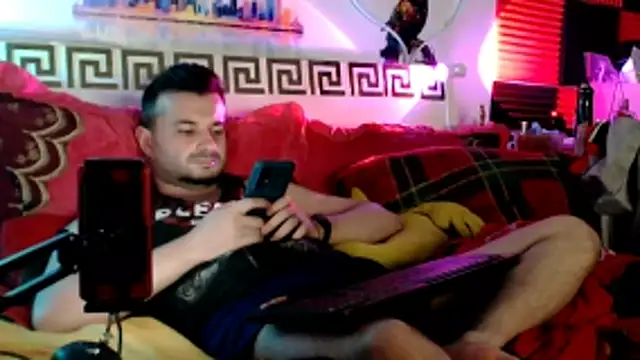 KingOfSinRO69 Webcam show