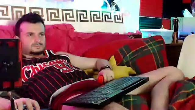 KingOfSinRO69 Adlı Modelin Web Kamerası Şovu