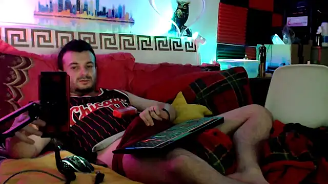 KingOfSinRO69 Show in webcam