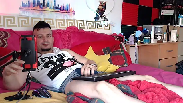 Webkamerová show Hugec0ck007