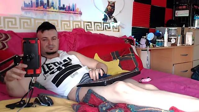 Hugec0ck007 Webcam show