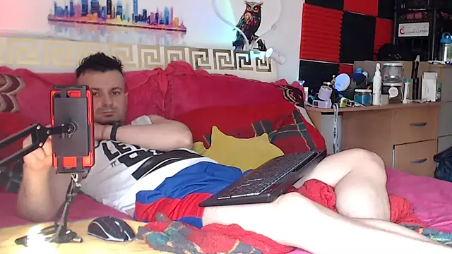 Hugec0ck007 Webcam show