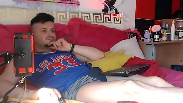 Hugec0ck007 Webcamshow