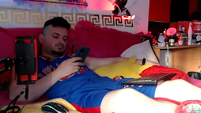 Hugec0ck007 Webcam show