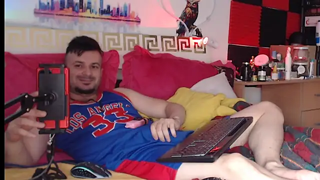 Hugec0ck007 Webcam show