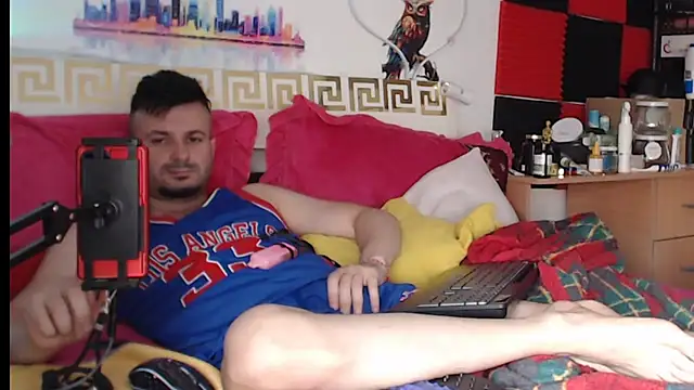 Hugec0ck007 Webcam show