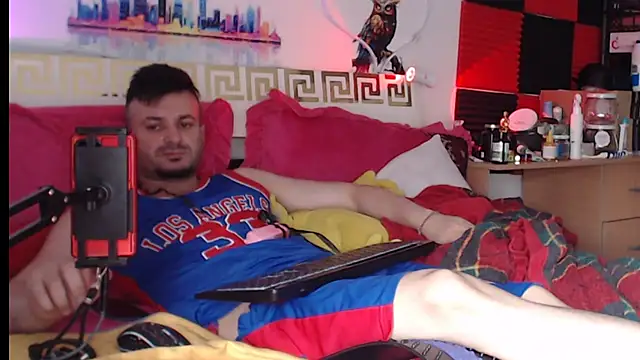 Hugec0ck007 Webcam show