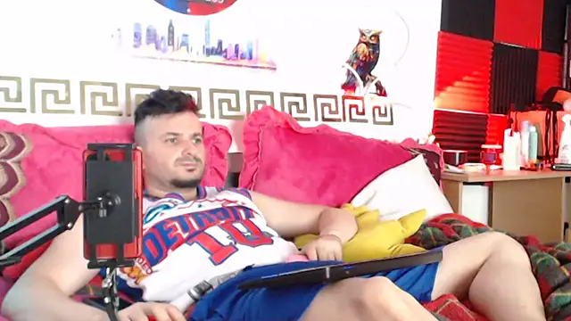 Hugec0ck007 Webcam show