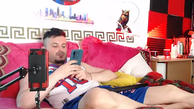 Hugec0ck007 Webcam show