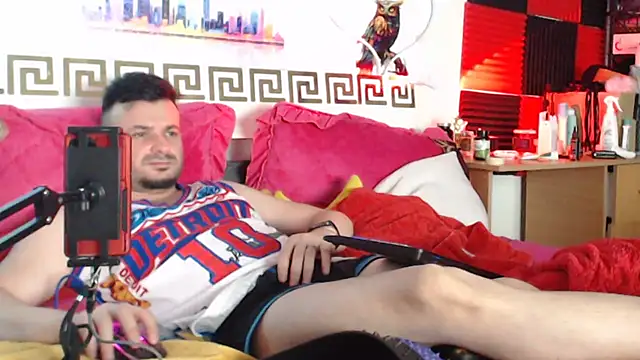 Hugec0ck007 Webcam show