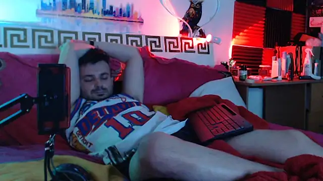 Hugec0ck007 Show in webcam