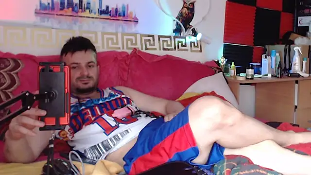 Hugec0ck007n Webbikameraesitys