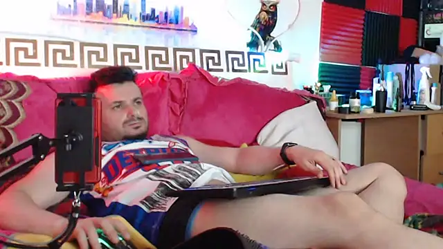 Hugec0ck007's Webcam Show