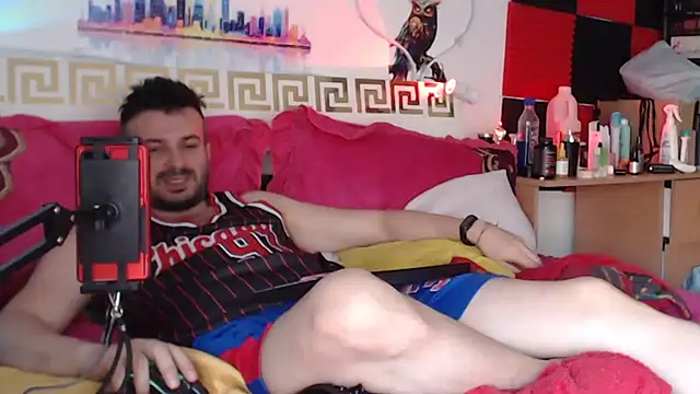 Hugec0ck007 Webcam Show